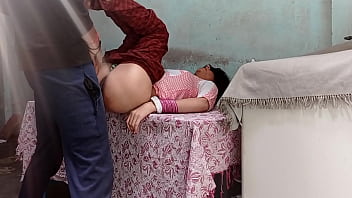 Desi couple enjoys passionate sex on camera in Hindi