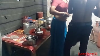 Amateur Indian couple's kitchen sex captured on camera